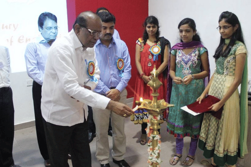 SR University Events photo 3